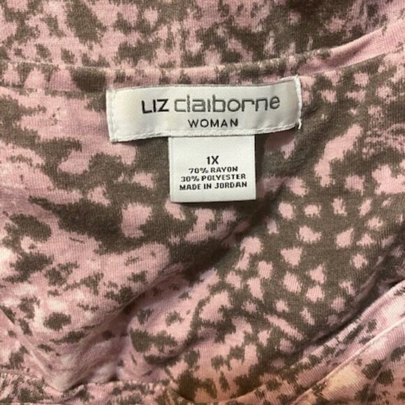 Liz Claiborne Pink/Gray Snakeskin print pullover tunic, size 1X - Picture 3 of 3